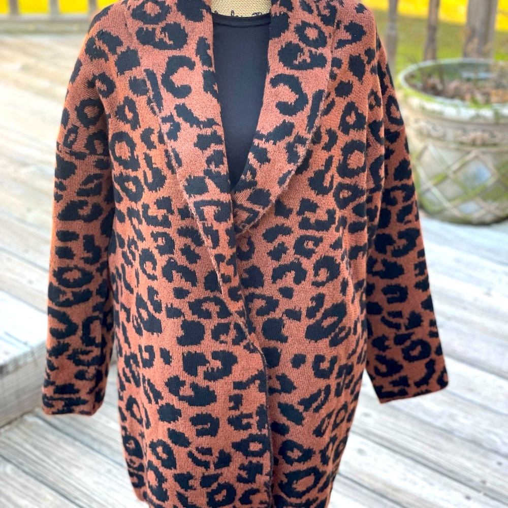 Brand new without tags!  Perfect for this time of year.